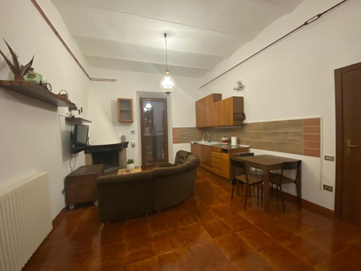 Robhouse Otel Fabriano Dış mekan fotoğraf